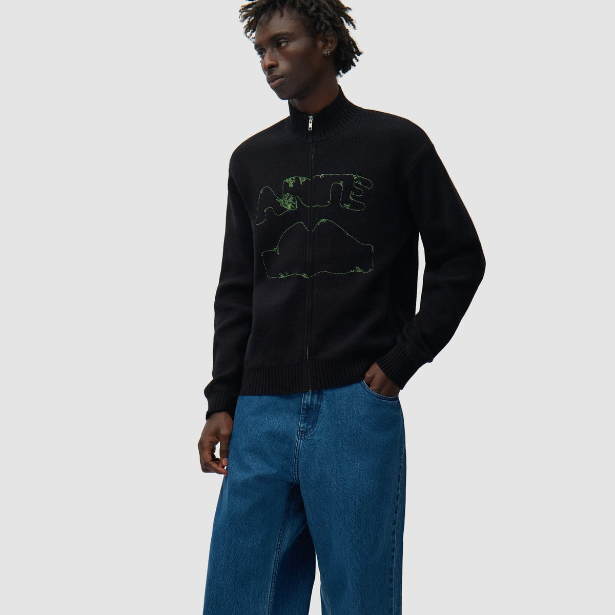 Arte Diels Collar Cardigan: Black